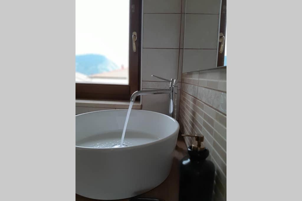 Appartement Al Colle à Castel San Vincenzo Extérieur photo